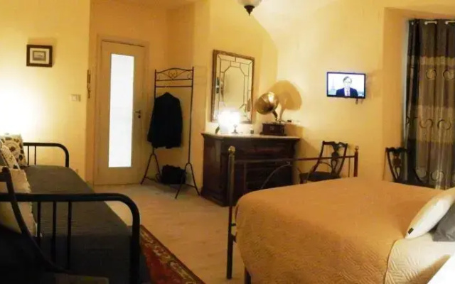 Zazà Napoli B&B