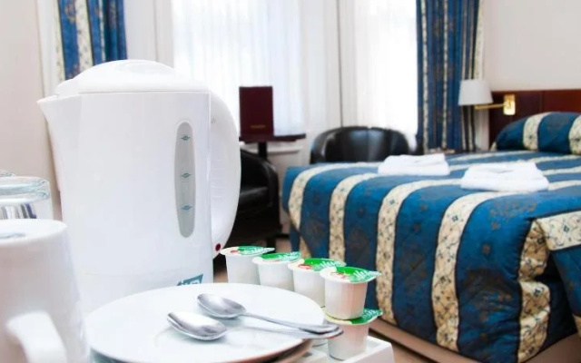 Tower House Hotel