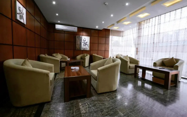 Makarem Al Olaya Suites