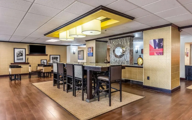 Wingate by Wyndham Conway AR