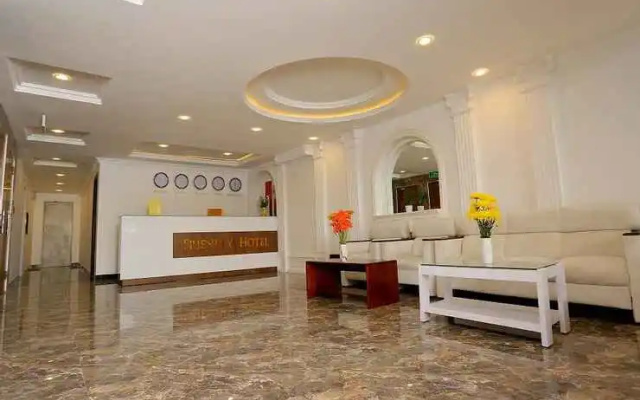 C'Lavie Hotel - Saigon Airport Hotel