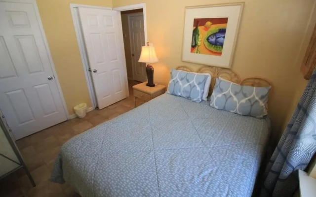 Tradewinds 1207 2 Bedroom Condo by RedAwning