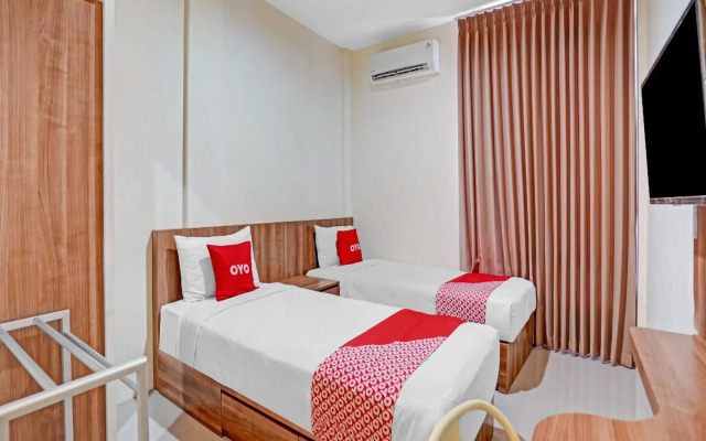 OYO 90794 Kostel Bunda Waru Syariah