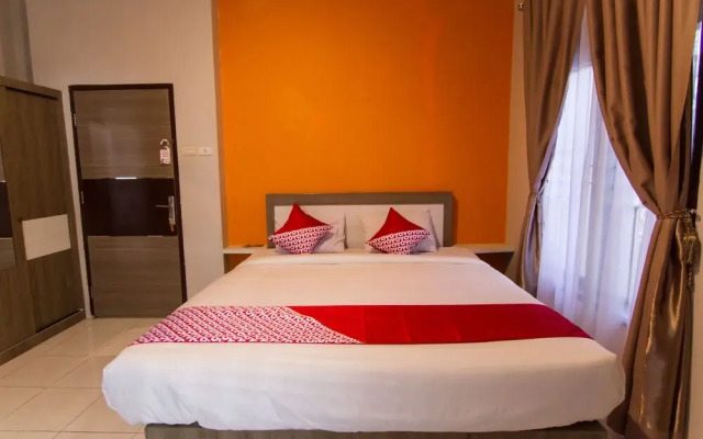 Edotel Amanah Hotel Syariah by OYO Rooms