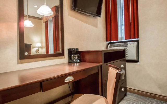 Clarion Hotel Park Avenue