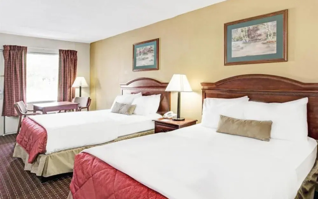 Ramada Walterboro