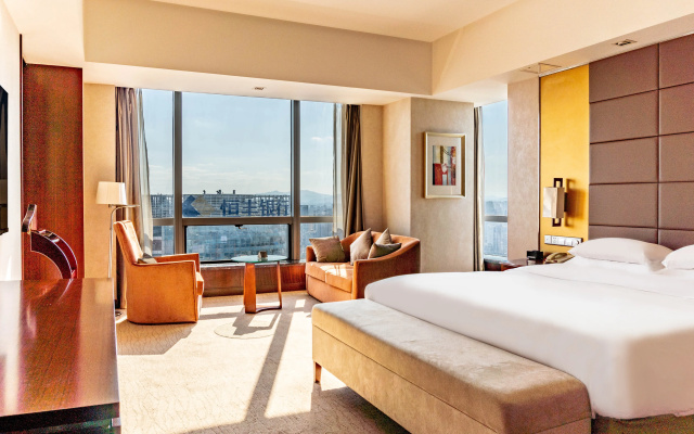 Crowne Plaza Yantai Seaview by IHG