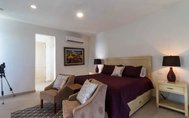 Agua Viva Jr. Suite by Casago