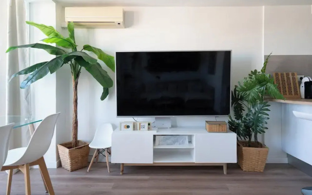 Castelldefels - Apartment - Sleeps 4 - Beach Side