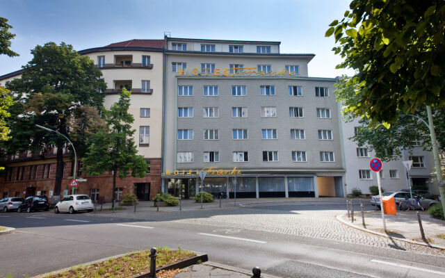 Novum Hotel Franke Берлин вид на фасад