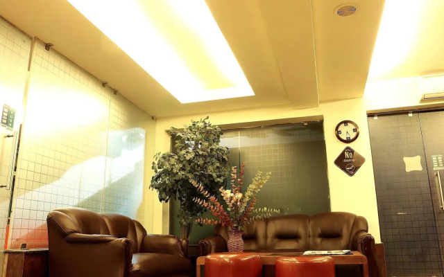 OYO 1188 Hotel Tangerine Guest House