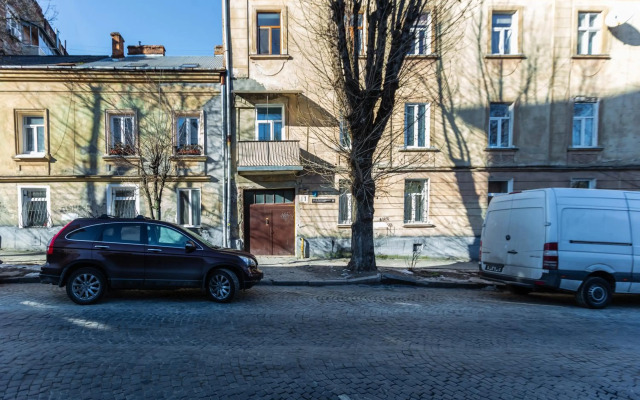 Smart Lwow House