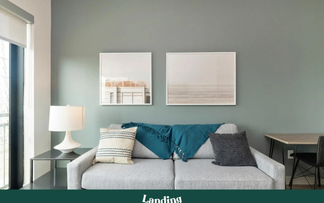 Landing | Modern Apartment with Amazing Amenities (ID6390)