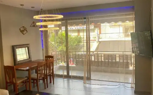 Central Square Family Apartment