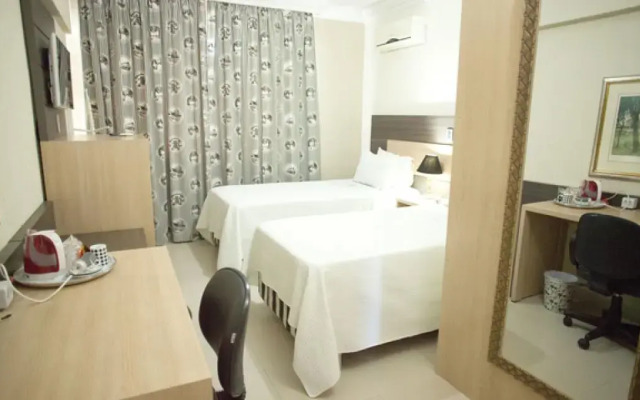 Hotel Royal Plaza