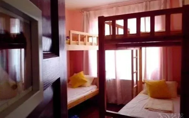 Guilin Xingfuli Youth Hostel
