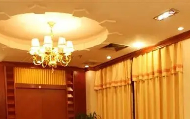 Shutian Moon Star Hotel