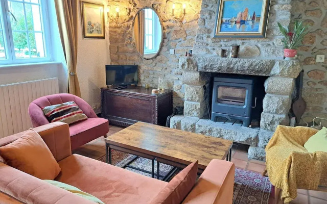 Holiday Home in Guisseny Near the Beach