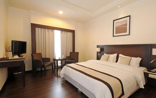 Blue Saphire Clarks Inn Haldwani