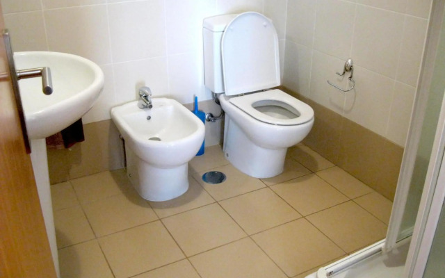 Estacada Apartment