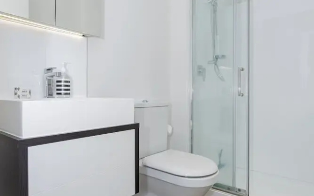 Paris Haven Studio Queens Residences, Pool & Gym