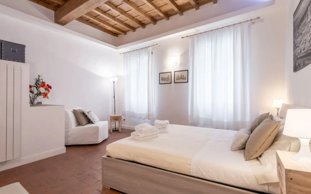 Santa Croce Place by Mmega