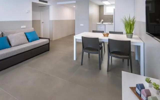 Rentalmar Salou Playa Family Suites