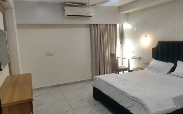 Januson Hotel