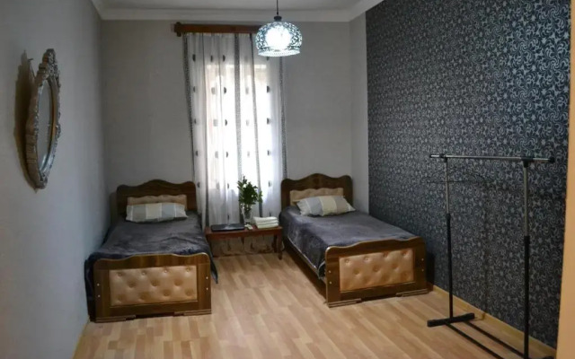 Hostel Royal