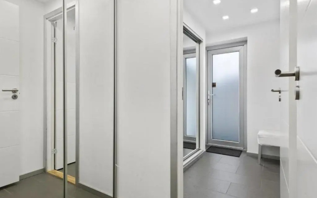 Peak Apartments