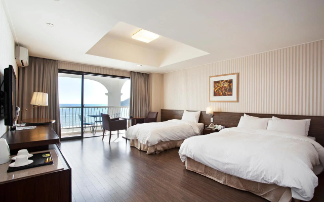 Song Jung Hotel
