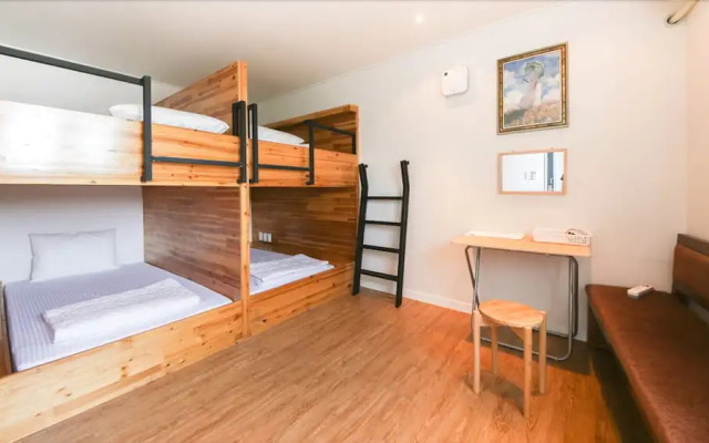 Blanc Guesthouse
