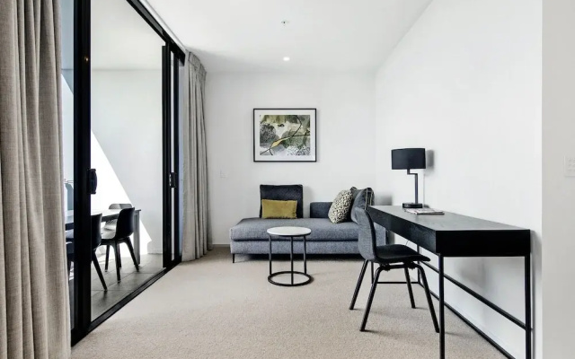 BRAND NEW Qube Broabeach Luxury 2 Bedroom