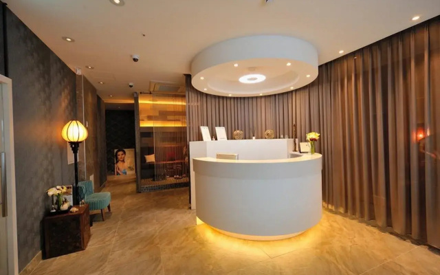 Dormy Inn Premium Seoul Garosugil