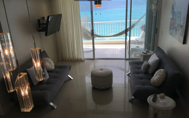 Ocean View Gorgeous 1 Bedroom Apt