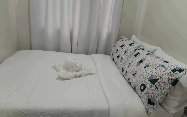 Cozy 642 1BR Shore3 Residence, Amenity Pool View, Near Airport, IKEA, MOA,SMX, Pasay City, Manila