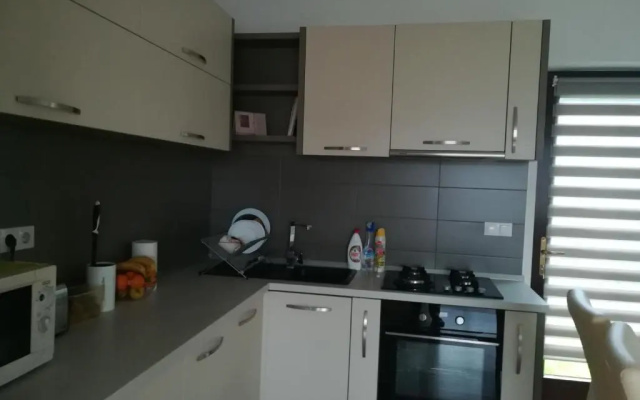 Casa moderna cu 4 dormitoare