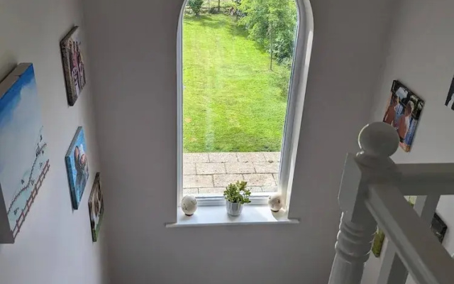 Family Home in Lovely Village With big Garden