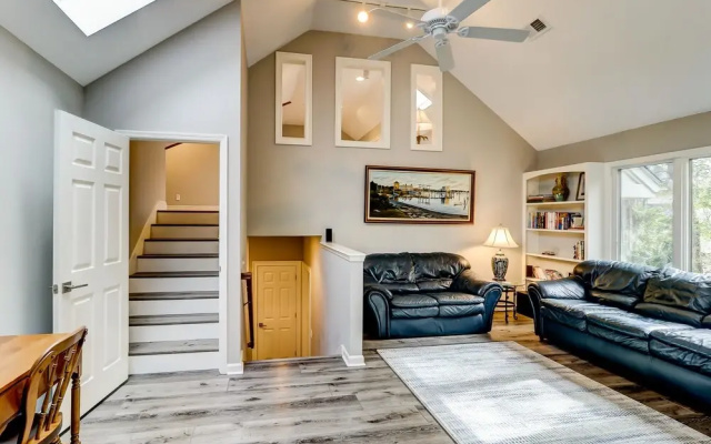 37 Moorings Villa