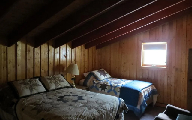 Lazy M Lodge