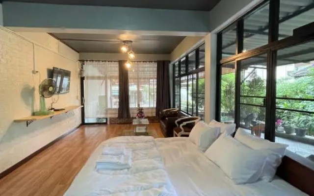 Service Apartment ชั้น1ใจกลางเมืองใกล้แหล่งท่องเที่ยว