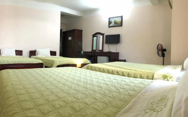 Thong Nhat 2 Hotel