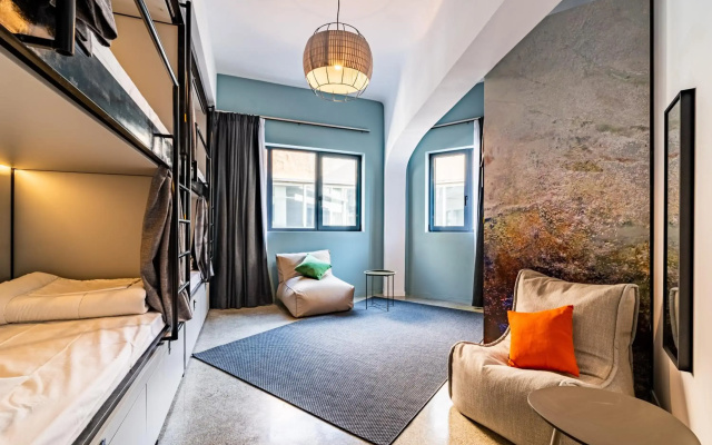 Athens Hub Hostel