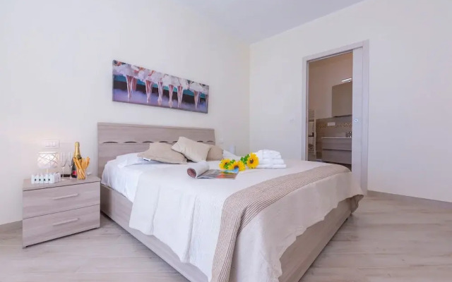 Serena 2 in Alassio With 2 Bedrooms and 2 Bathrooms