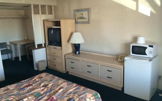 Отель Lamplighter Motel США, Лас-Вегас - отзывы, цены и фото номеров - забронировать отель Lamplighter Motel онлайн комната для гостей