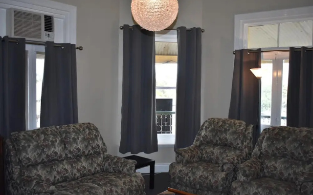 The Blyth Hotel