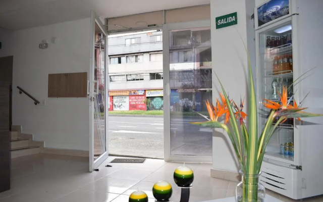 Suites 44 Hotel