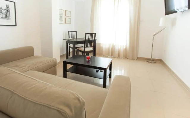 Apartamentos Diaber Larana