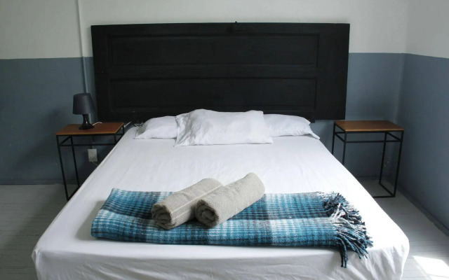 Stayinn Barefoot Condesa