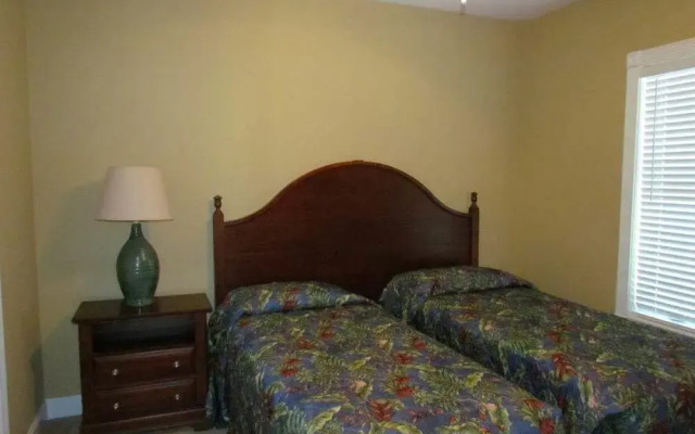 Magnolia Pointe 301 4883 3 Br condo by RedAwning